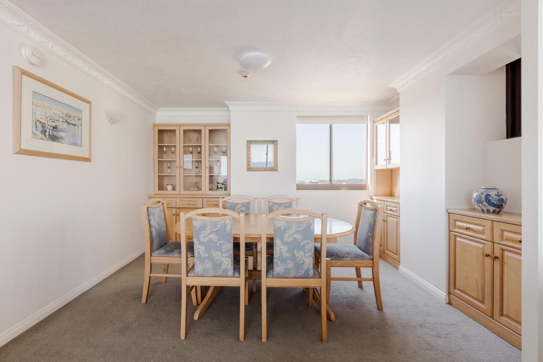 Columbia Beachfront On Rainbow Bay Aparthotel Gold Coast