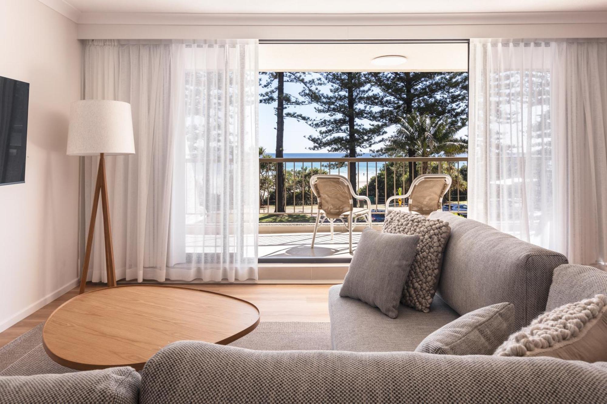 Columbia Beachfront On Rainbow Bay
